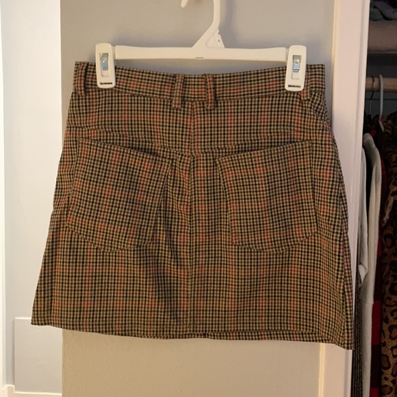 Brandy Melville plaid mini skirt - Picture 2 of 2